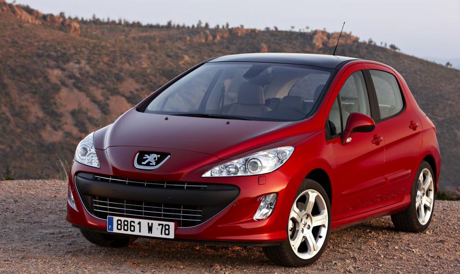  Peugeot 308 GT THP 175 2008 года  (фото 22 из 63)